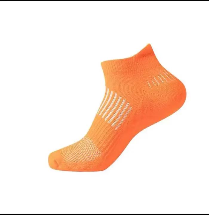 Chaussettes de sport courtes respirantes et anti-odeur, avec semelle absorbante et massante, idéales pour le badminton et la course à pied