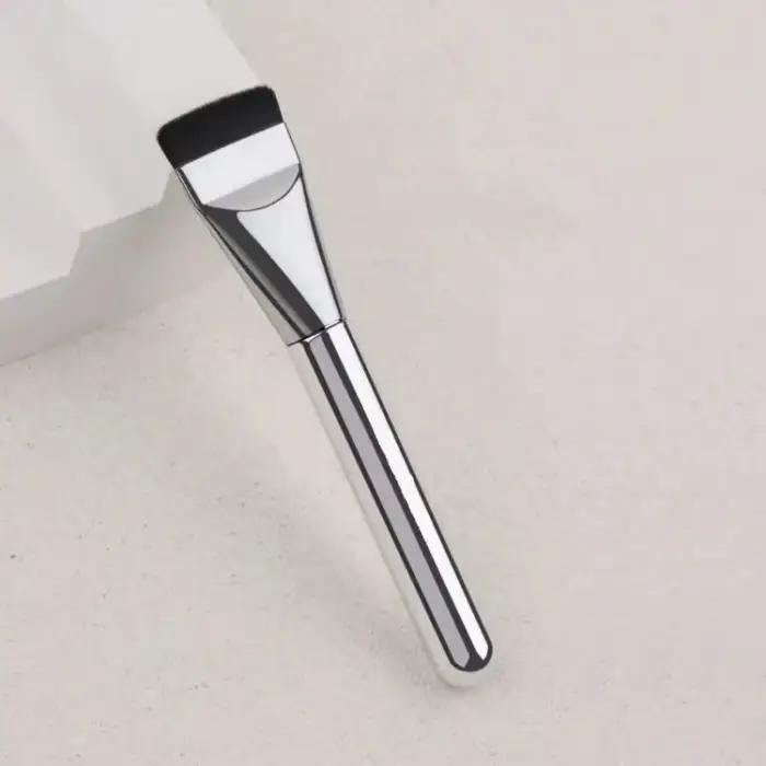 Pinceau de maquillage pour fond de teint